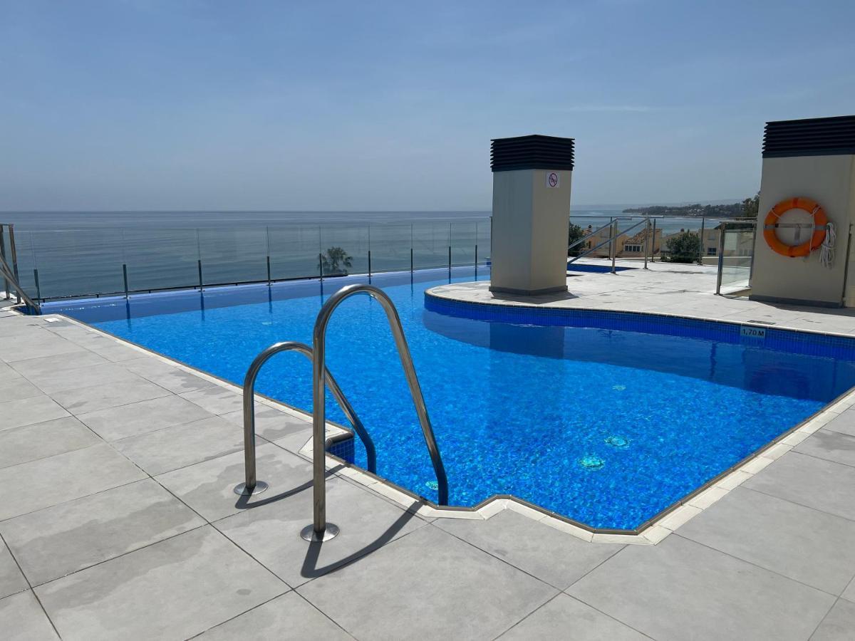Breathtaking Sea View Lejlighed Estepona Eksteriør billede